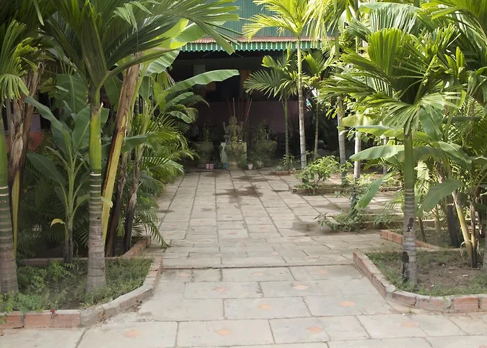 Hotel Palm Garden 2*