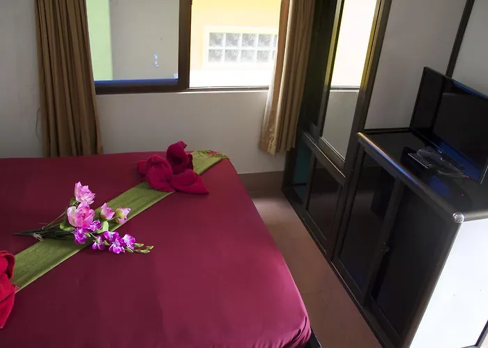 Hotel Palm Garden 2*