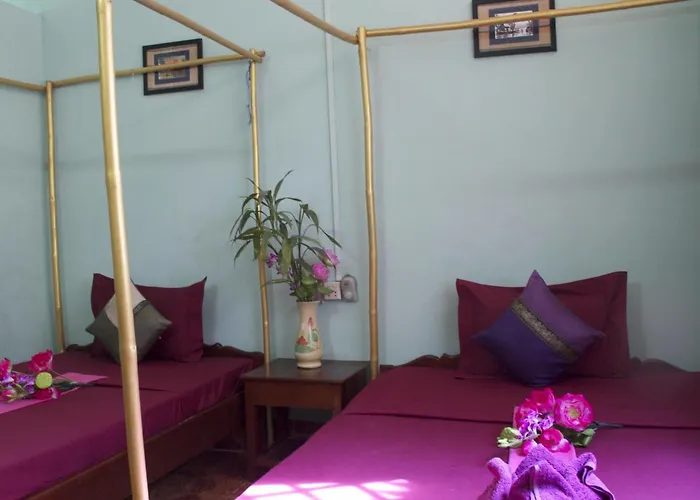 Palm Garden Hotel 2*